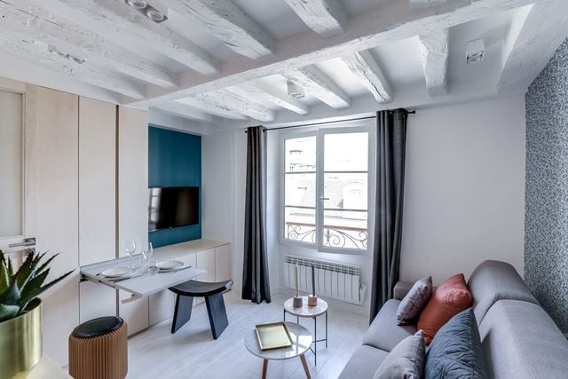d&eacute;couvrez la transformation d&rsquo;un appartement moderne dans le 17ᵉ arrondissement de paris : r&eacute;novation design, optimisation de l&rsquo;espace et d&eacute;coration &eacute;l&eacute;gante pour un int&eacute;rieur contemporain et lumineux.