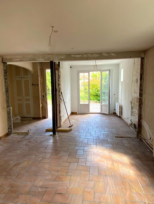 confiez vos travaux d'intérieur à paris 75017 à des professionnels qualifiés : rénovation, aménagement, décoration, conseils personnalisés et devis gratuit. optez pour la qualité et le savoir-faire local.