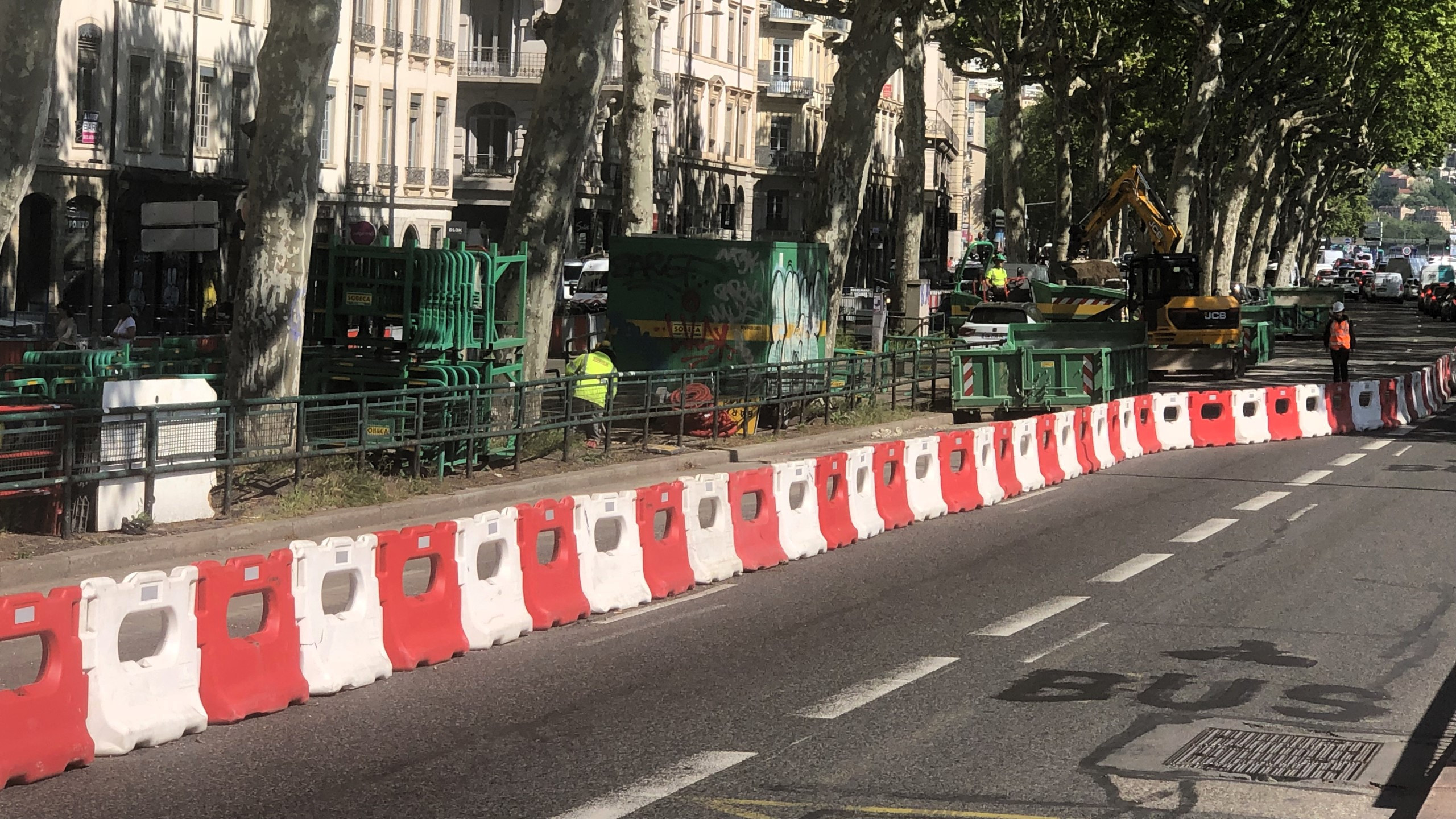 d&eacute;couvrez comment donner un nouveau souffle &agrave; vos travaux int&eacute;rieurs ternes en 2025 avec des id&eacute;es de r&eacute;novation modernes, astuces d&eacute;co et conseils d&rsquo;experts pour transformer chaque pi&egrave;ce de votre maison.