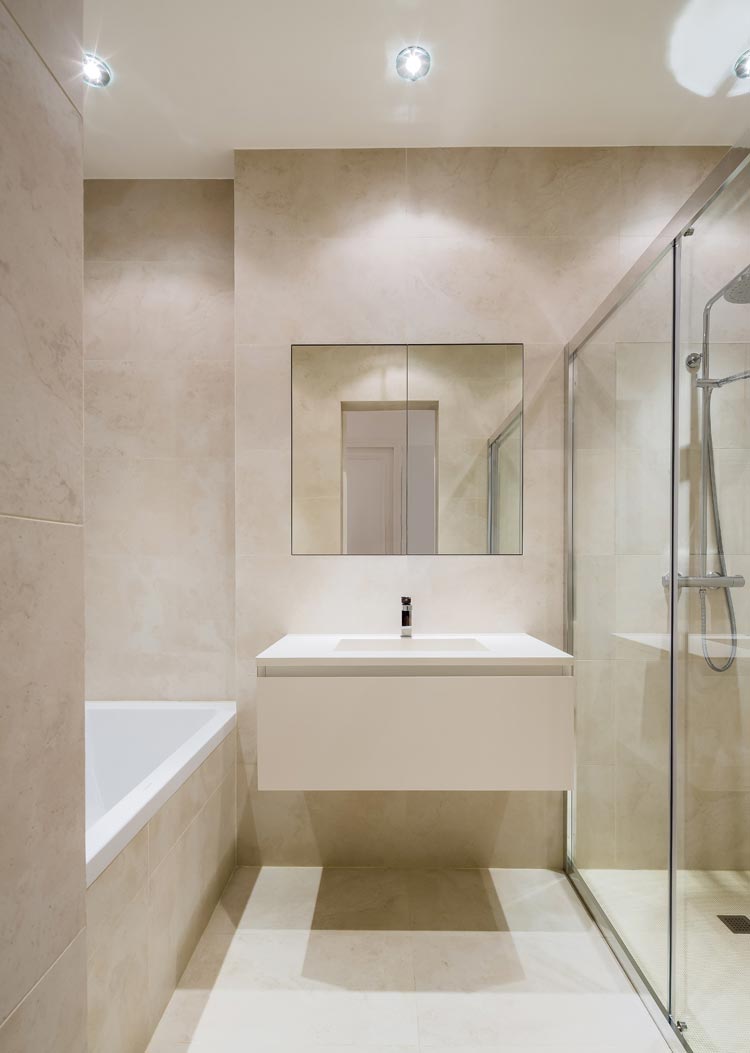 d&eacute;couvrez nos solutions d&rsquo;am&eacute;nagement de salle de bains &agrave; paris 17 : r&eacute;novation sur mesure, conseils personnalis&eacute;s et optimisation de l&rsquo;espace pour un int&eacute;rieur moderne et fonctionnel.