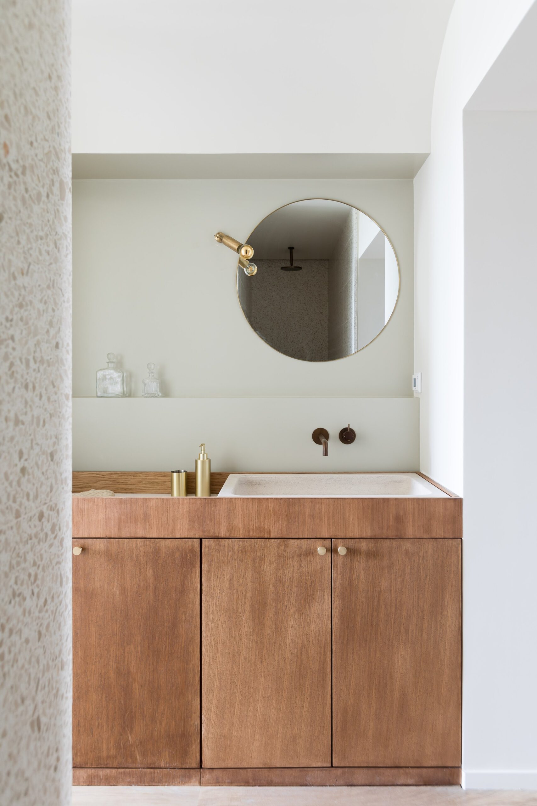 obtenez la meilleure assurance pour la r&eacute;novation de votre salle de bain &agrave; paris 17. prot&eacute;gez vos travaux et b&eacute;n&eacute;ficiez de garanties adapt&eacute;es &agrave; votre projet avec un assureur sp&eacute;cialis&eacute;.