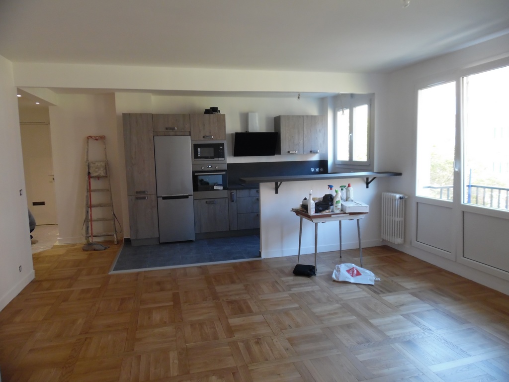 obtenez votre devis gratuit pour la r&eacute;novation de votre appartement ou local &agrave; paris 75017. service rapide, professionnel et sur mesure pour tous vos projets de r&eacute;novation.