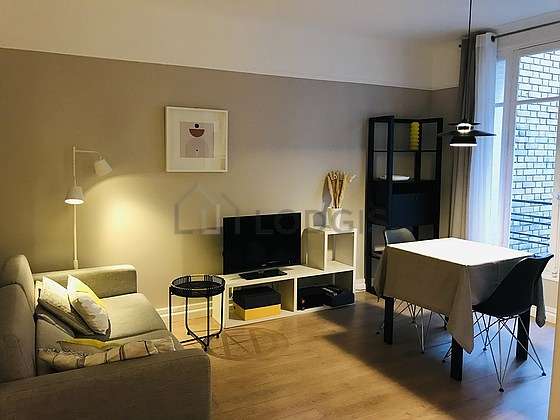 besoin d’un électricien pour votre studio à paris 17 ? profitez d’interventions rapides, efficaces et sécurisées pour tous vos travaux d’électricité. devis gratuit et conseils personnalisés !