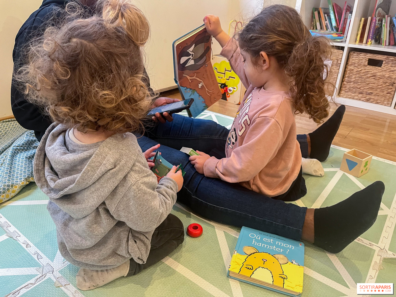 d&eacute;couvrez les meilleurs espaces pour enfants &agrave; paris 17 : aires de jeux, ateliers ludiques, activit&eacute;s &eacute;ducatives et animations adapt&eacute;es pour divertir et &eacute;veiller vos enfants en toute s&eacute;curit&eacute;.