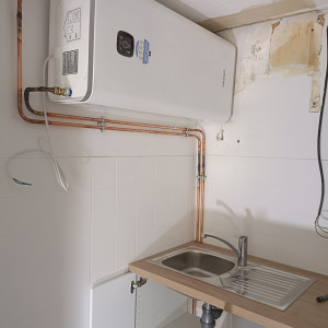 faites appel &agrave; un plombier expert &agrave; paris 17 pour tous vos travaux de plomberie dans la salle de bain : installation, r&eacute;paration, r&eacute;novation et d&eacute;pannage rapide. service fiable et devis gratuit !