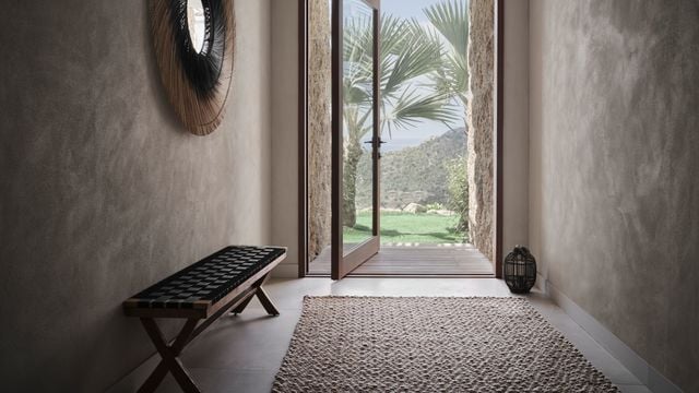 d&eacute;couvrez les prix du b&eacute;ton cir&eacute; &agrave; paris en 2025 : tarifs au m&sup2;, conseils pour votre projet et estimation personnalis&eacute;e pour vos sols, murs ou escaliers. obtenez un devis rapide !