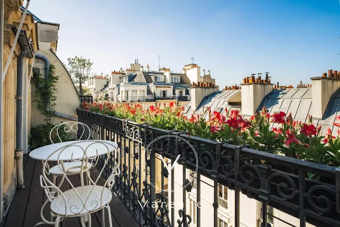 d&eacute;couvrez notre service de r&eacute;novation pour 2 pi&egrave;ces &agrave; paris 17 : modernisation compl&egrave;te, optimisation de l&rsquo;espace et finitions haut de gamme pour un appartement confortable et &eacute;l&eacute;gant.