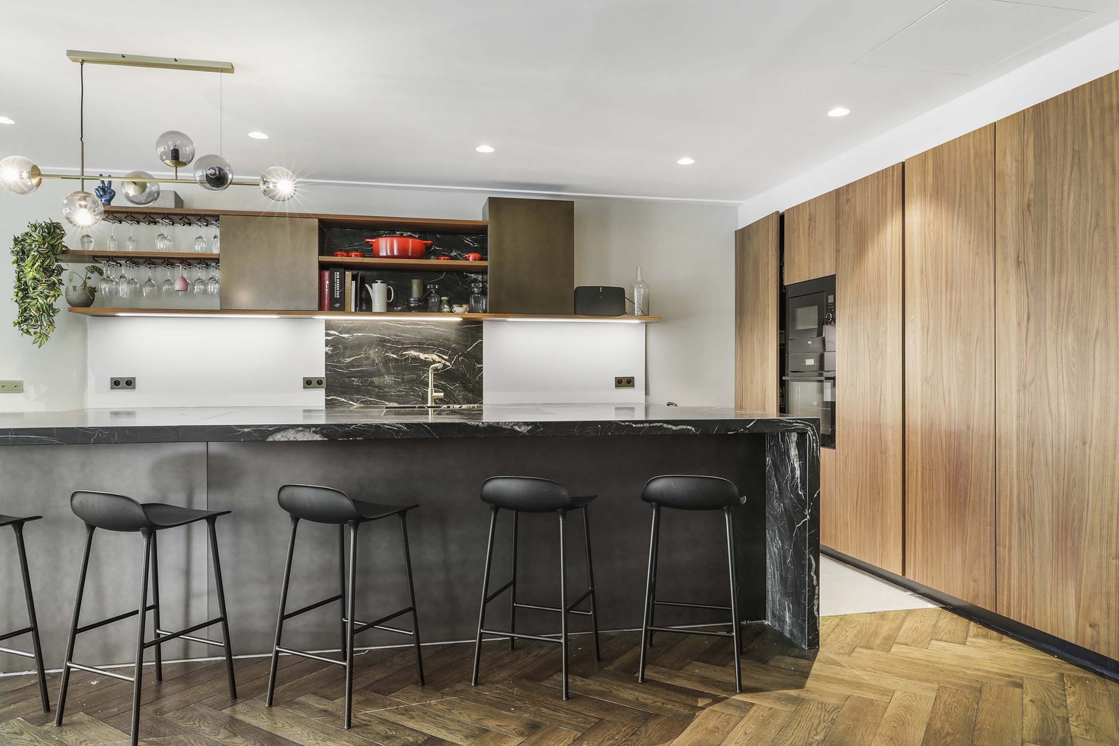 d&eacute;couvrez notre service de r&eacute;novation pour 3 pi&egrave;ces &agrave; paris 17 : accompagnement personnalis&eacute;, mat&eacute;riaux de qualit&eacute; et transformation sur mesure pour valoriser votre appartement.