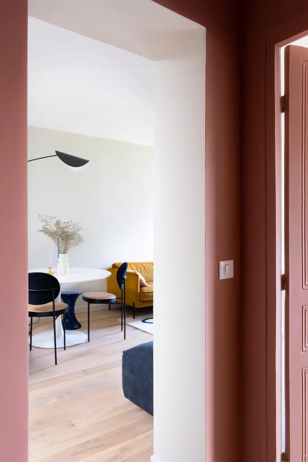 découvrez notre service de rénovation pour 3 pièces à paris 17 : transformation complète, matériaux de qualité, et accompagnement professionnel pour sublimer votre intérieur.