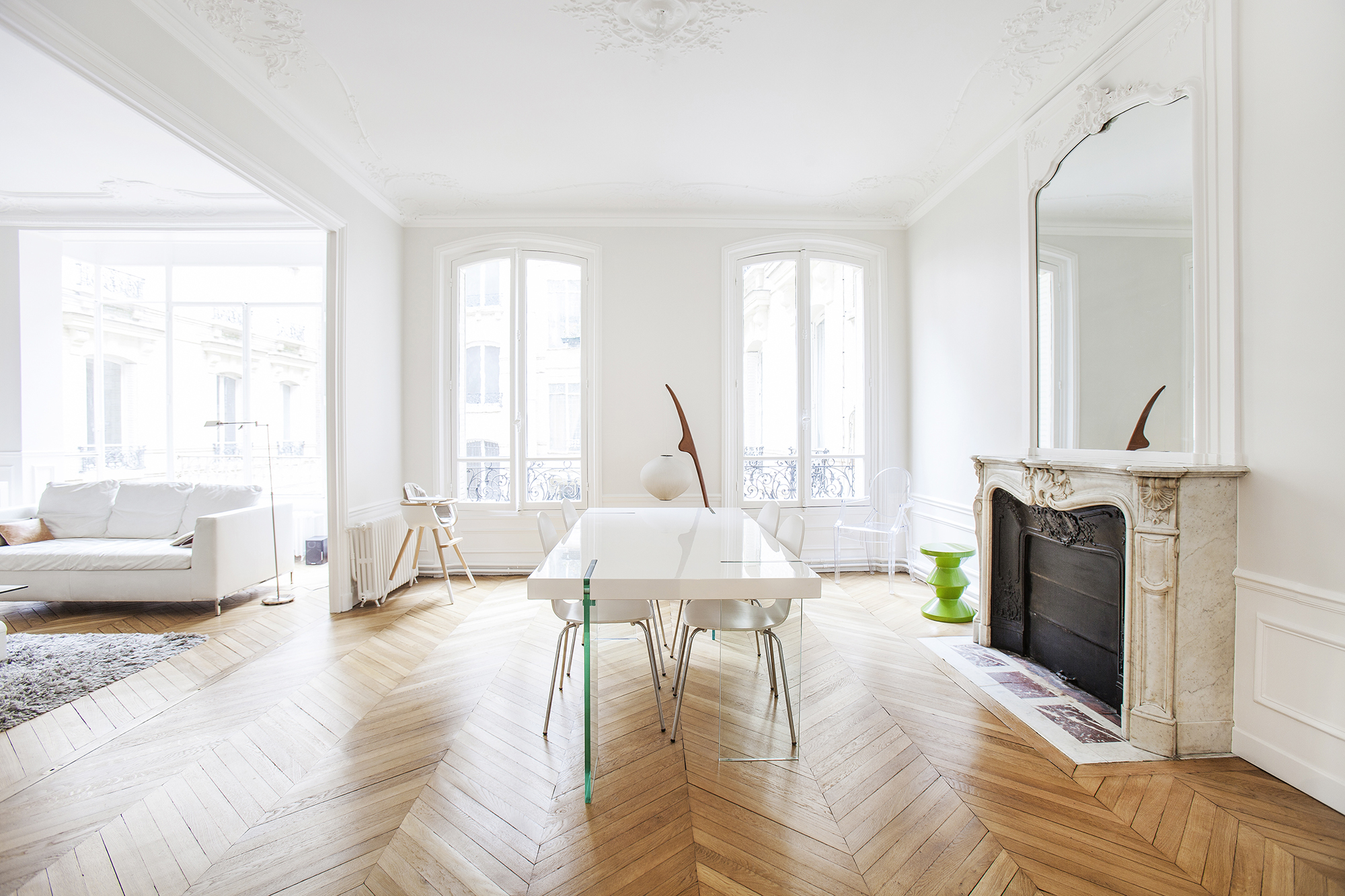confiez votre projet de rénovation immobilière à paris à des experts. qualité, respect des délais et accompagnement sur-mesure pour transformer votre bien immobilier selon vos envies.