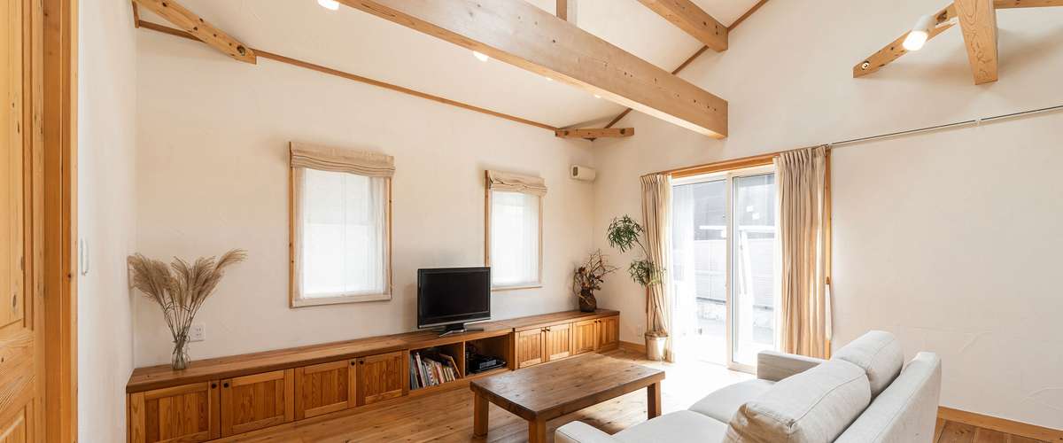 d&eacute;couvrez nos conseils et solutions pour la r&eacute;novation int&eacute;rieure : id&eacute;es d&eacute;co, am&eacute;nagement, choix de mat&eacute;riaux et astuces pour transformer votre espace avec go&ucirc;t et efficacit&eacute;.