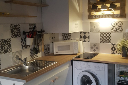 découvrez notre service de rénovation de studios airbnb à paris 17 : optimisez votre location courte durée avec des aménagements modernes, fonctionnels et attractifs pour séduire davantage de voyageurs.