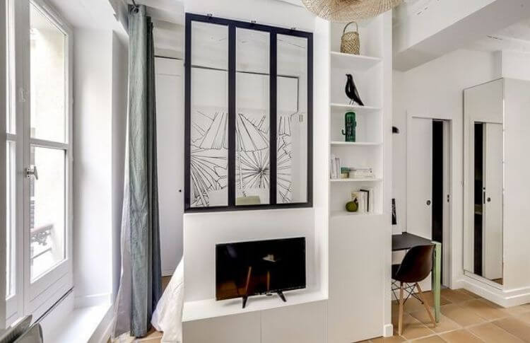 découvrez nos conseils et idées pour réussir la rénovation d’un studio sombre : astuces d’aménagement, solutions d’éclairage et choix des couleurs pour transformer votre espace en un lieu lumineux et accueillant.