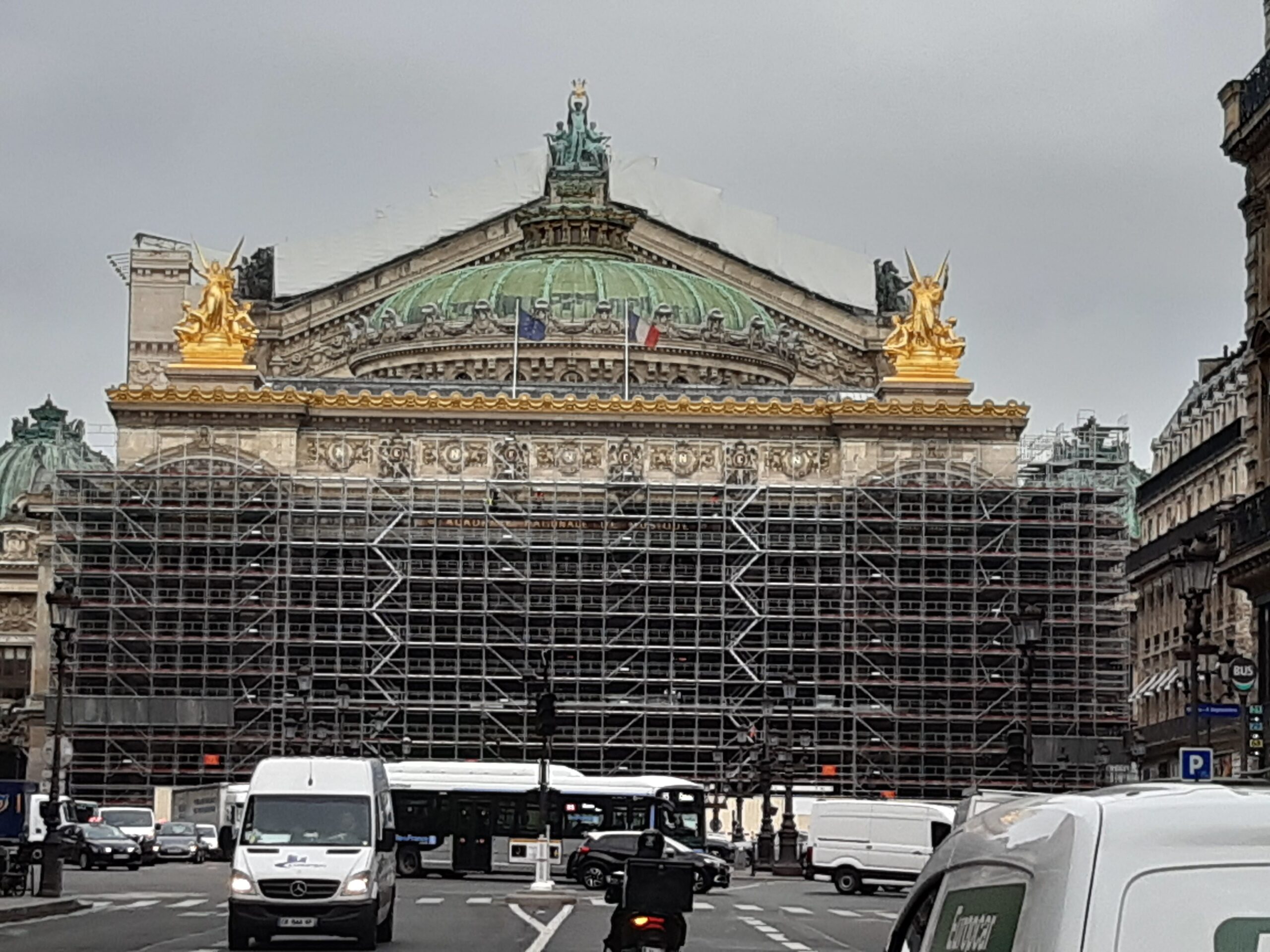 d&eacute;couvrez les prix pour un ravalement de fa&ccedil;ade &agrave; paris 75017 en 2025. informez-vous sur les tarifs, les &eacute;tapes et les conseils pour r&eacute;nover votre fa&ccedil;ade au meilleur co&ucirc;t dans le 17e arrondissement.