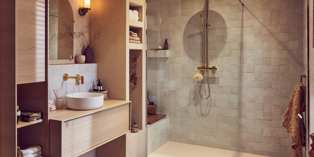 d&eacute;couvrez comment optimiser une salle de bain de 4m2 &agrave; paris en 2025 avec des astuces design et gain d